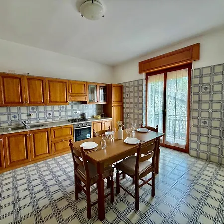 Rare House *